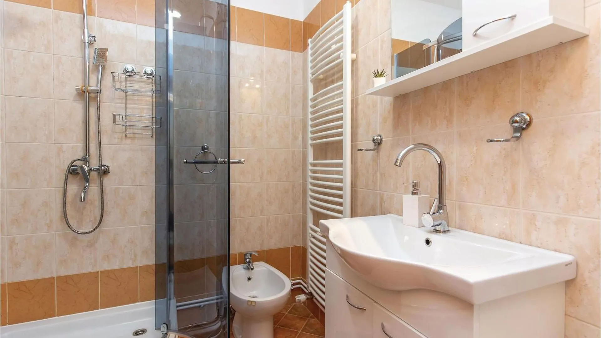 Nice Apartment In Kostrena With Jacuzzi