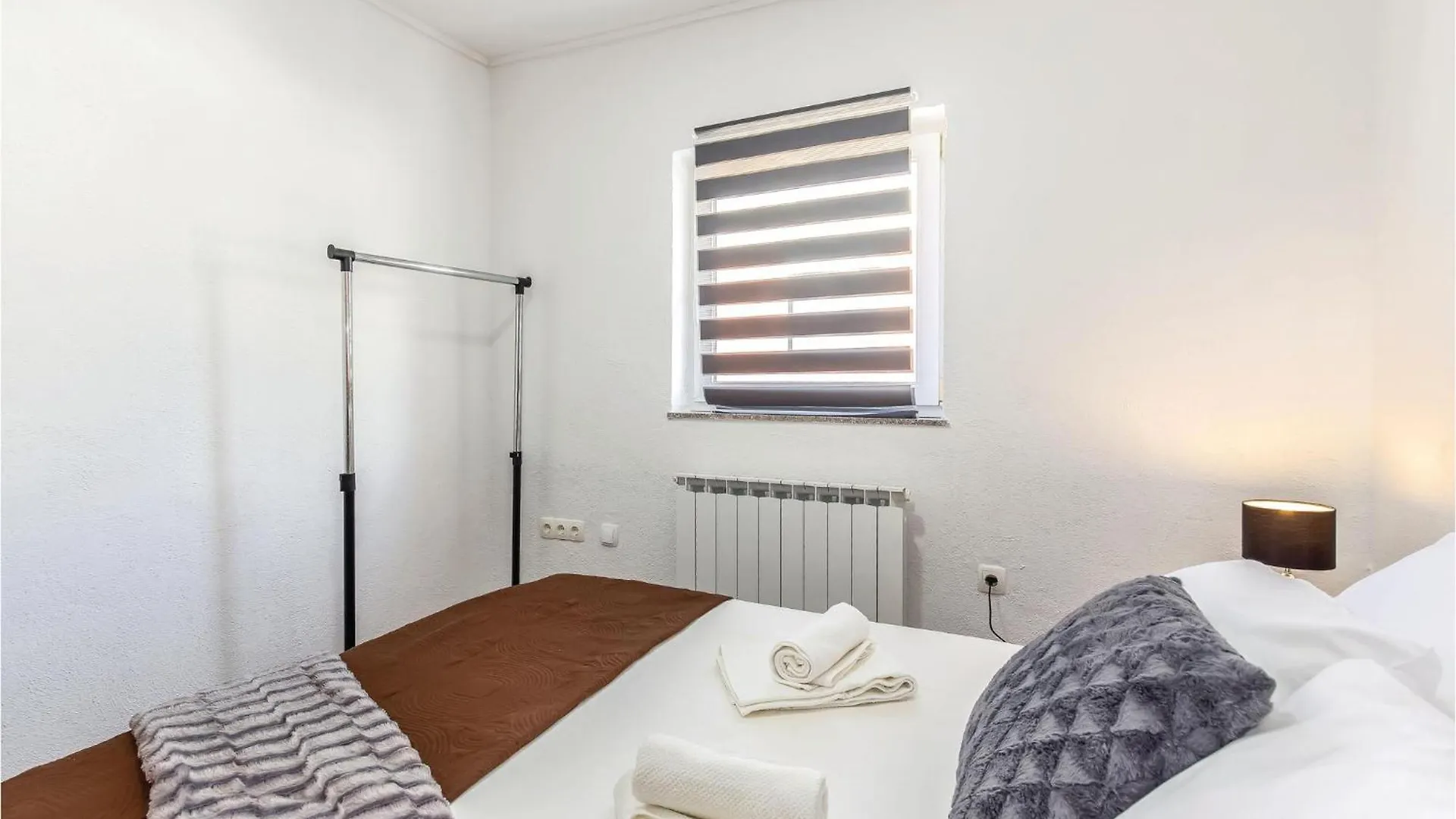 Nice Apartment In Kostrena With Jacuzzi