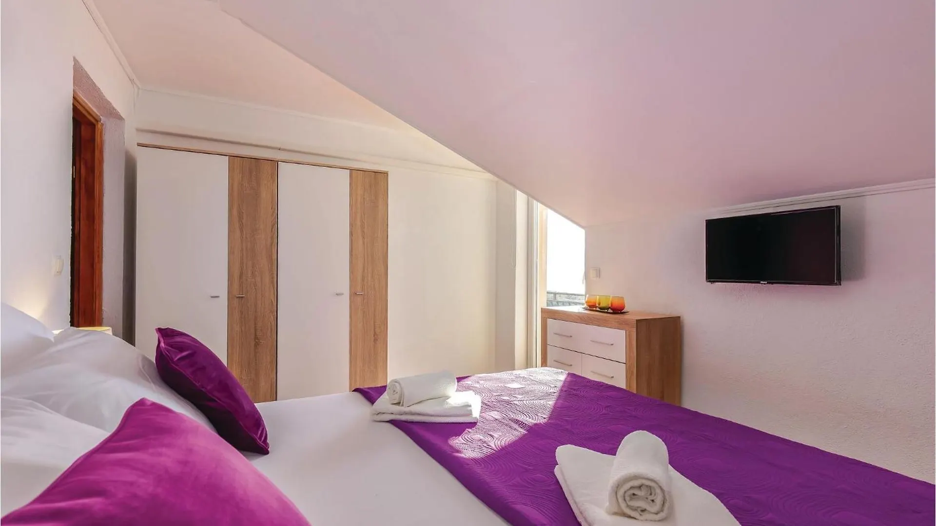 Nice Apartment In Kostrena With Jacuzzi Croatia